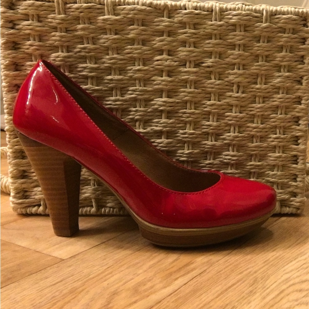 Sofft Red 7M Patent Leather Heels
